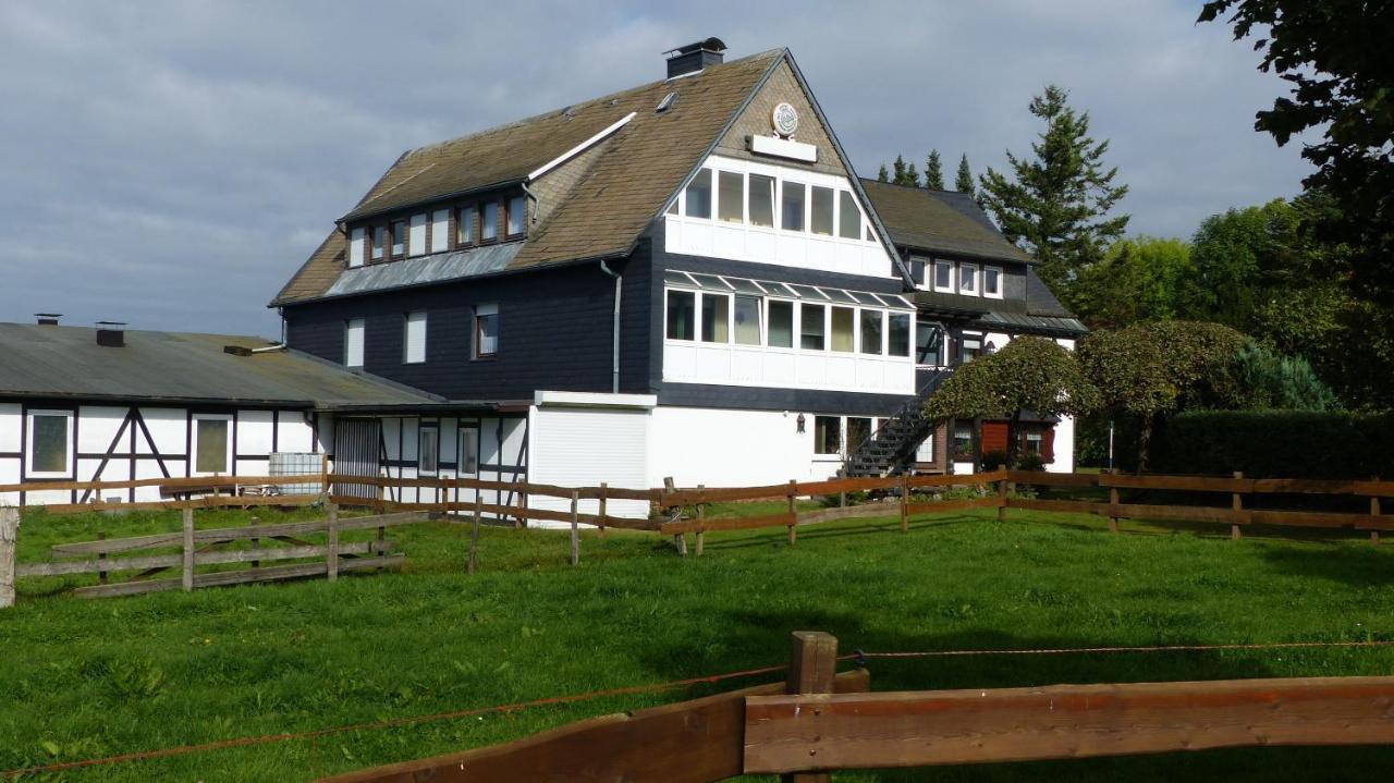 Aussichtsbauernhofpension Hof Gretchens Winterberg Exteriör bild