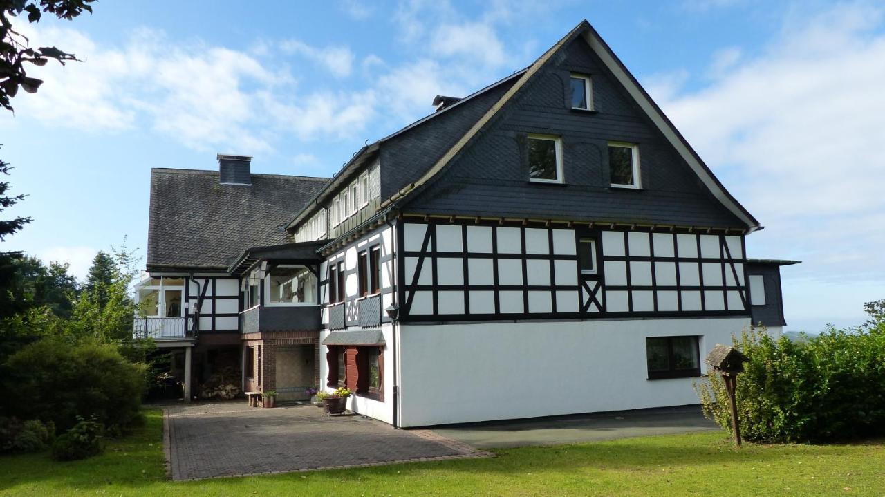 Aussichtsbauernhofpension Hof Gretchens Winterberg Exteriör bild