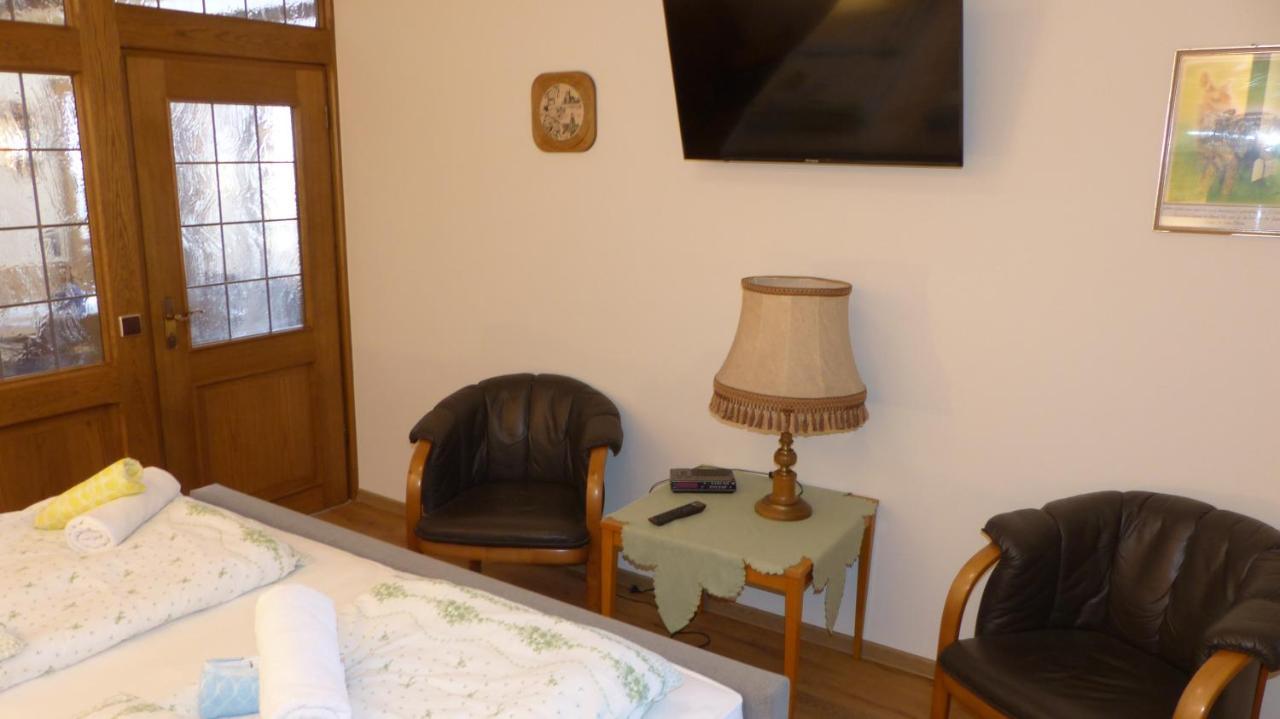 Aussichtsbauernhofpension Hof Gretchens Winterberg Exteriör bild